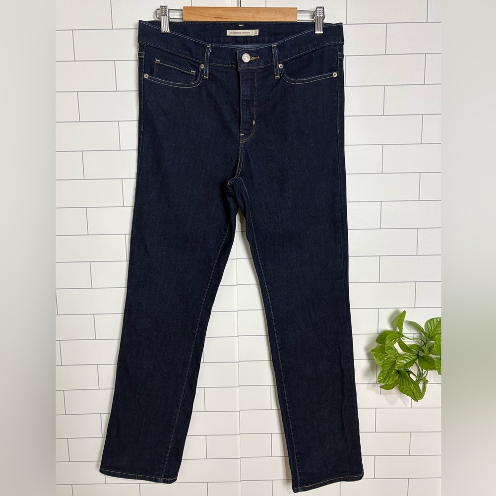 Levi's 314 Shaping Straight Jeans Women's Size W31 L30 Dark Wash Stretch EUC